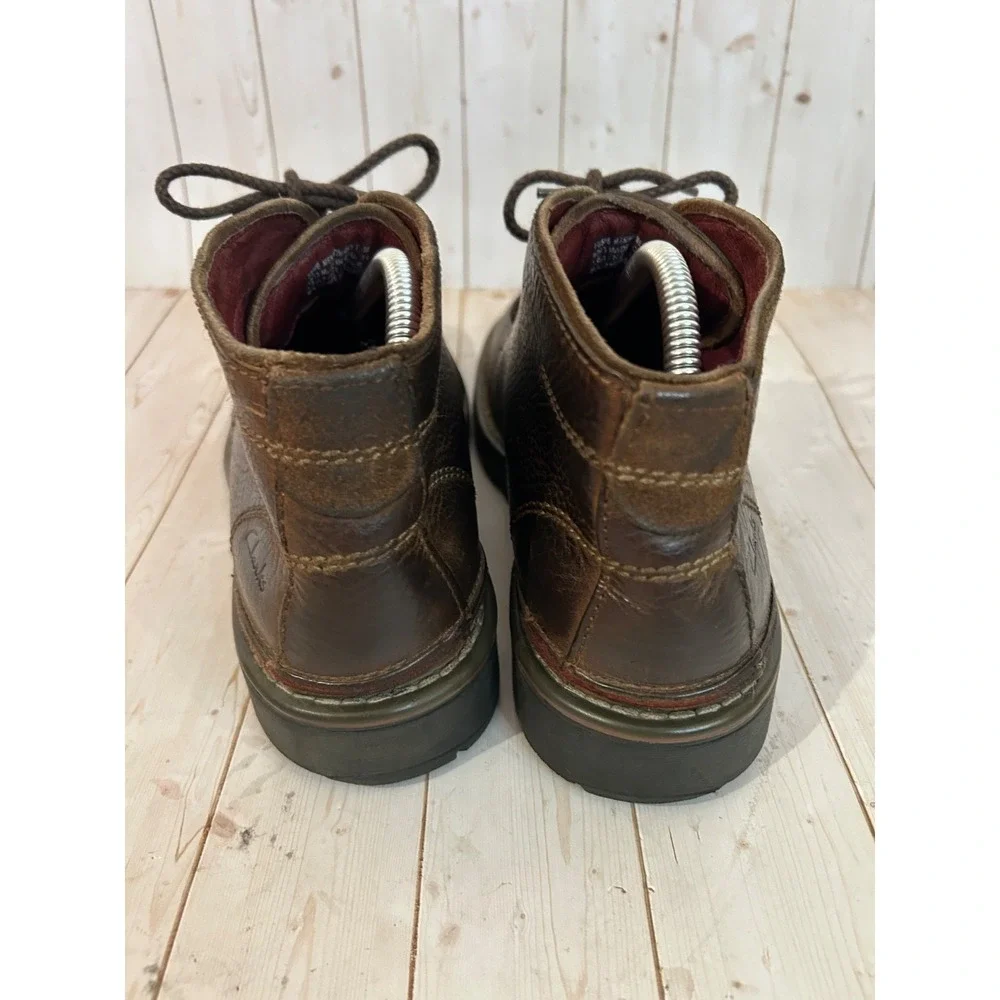 Clarks Leather Desert Chukka Boots‎ Mens 8.5M Brown Weathered Rugged